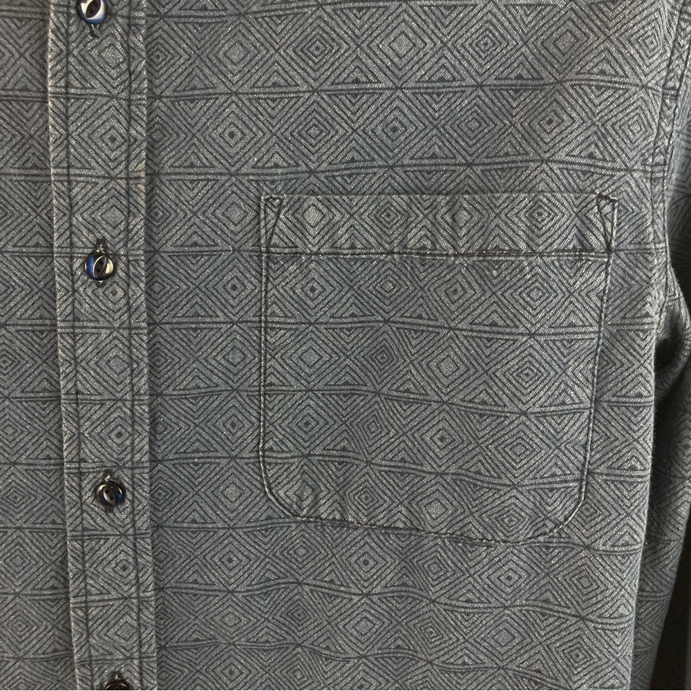 BLUE on Blue Geometric Design Button-up Shirt by Morse Code 100% Cotton - Picture 4 of 10